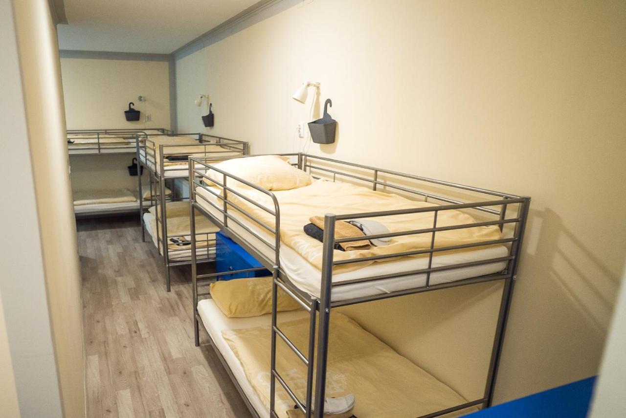 Boutique Hostel Kings N' Queens Загреб Екстериор снимка