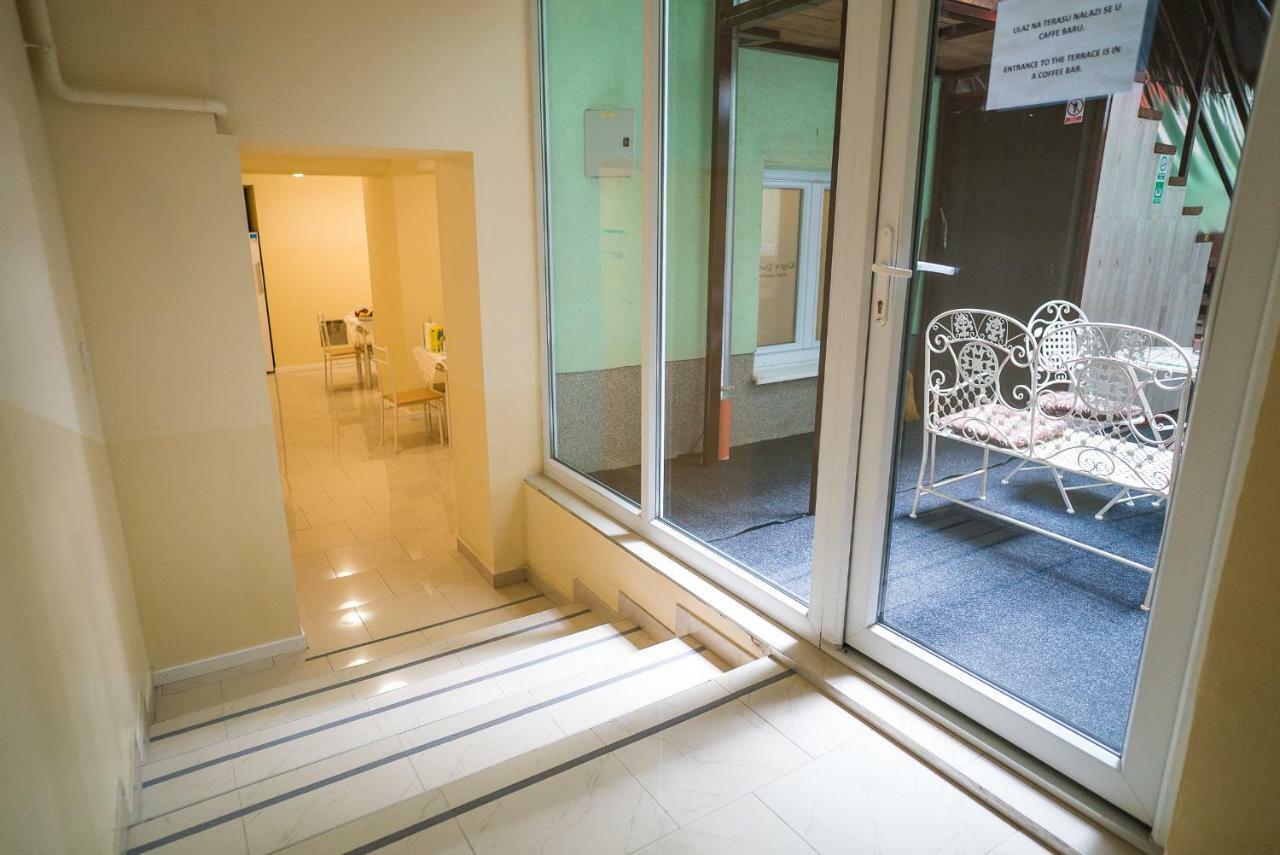 Boutique Hostel Kings N' Queens Загреб Екстериор снимка